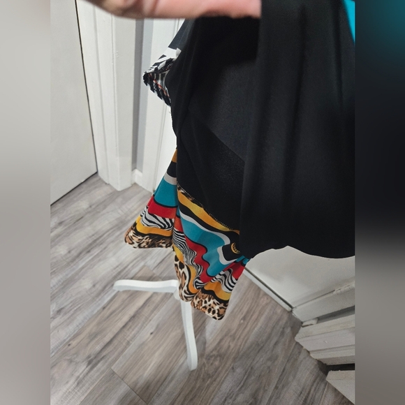 Joseph Ribkoff Colorful Patterned Mini Dress - Picture 5 of 10